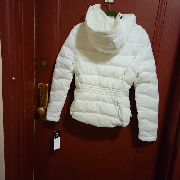 Calvin Klein Infinite Stretch White Jacket Size PXL - Picture 6 of 16